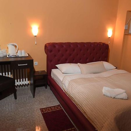 Apartment Inn Rooms Novi Sad Cameră foto