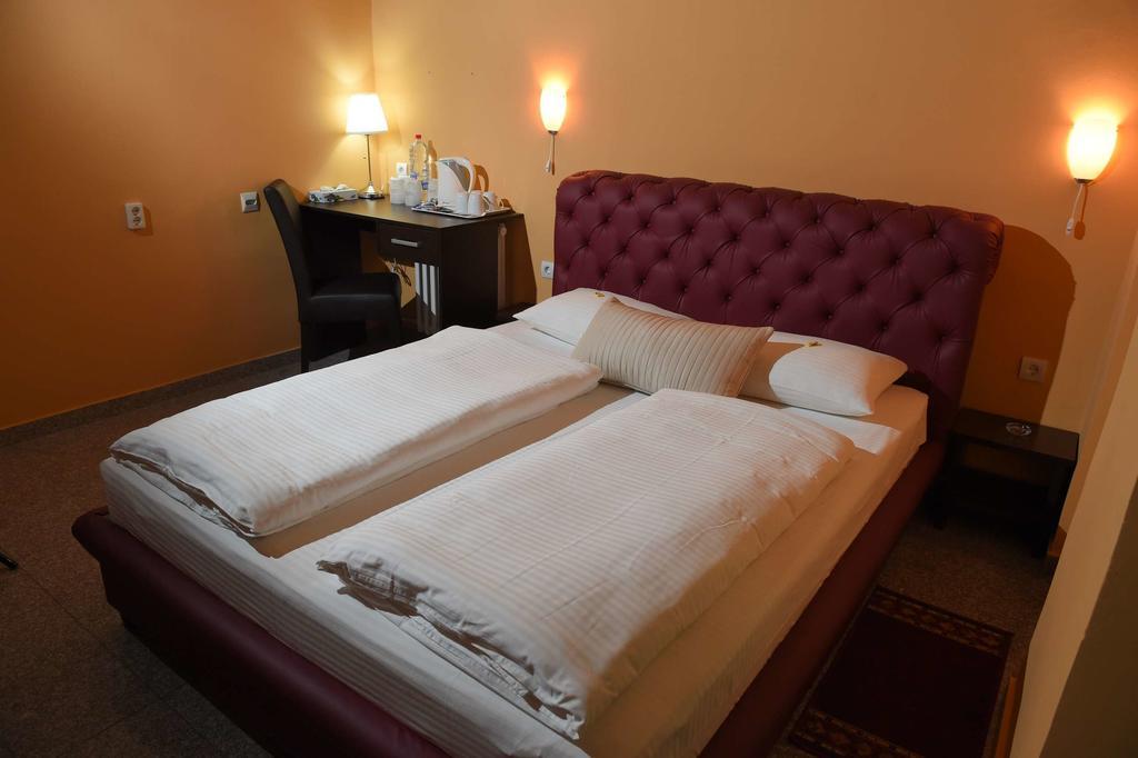 Apartment Inn Rooms Novi Sad Cameră foto