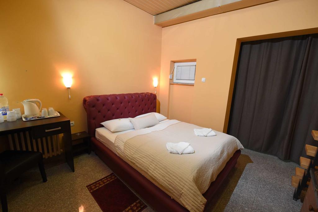 Apartment Inn Rooms Novi Sad Cameră foto